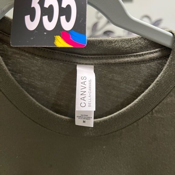 Katy Nicole Olive Green T-Shirt with Red Floral Design Medium #355 - Picture 3 of 5